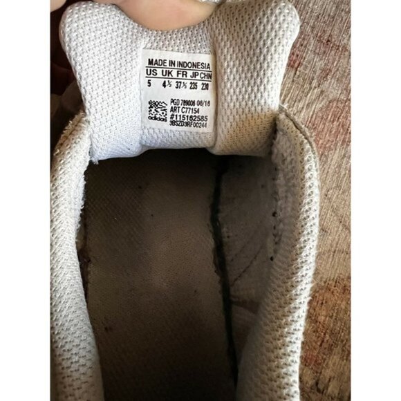 ADIDAS SUPERSTAR Shell Toe - Cloud White-Black-White Core Youth Men Sz 5 Women 6 - Picture 5 of 5